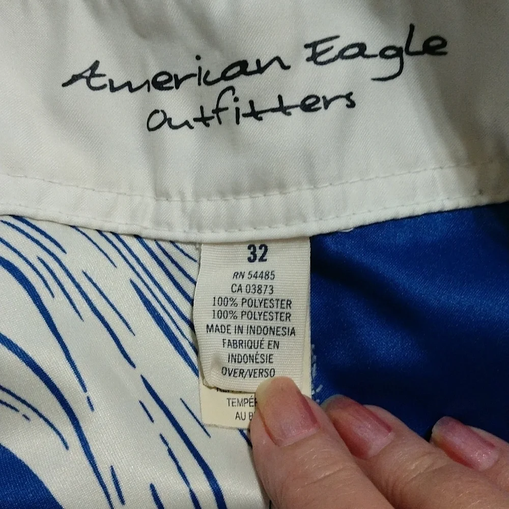 Men's American Eagle Outfitters Board Shorts Size 32